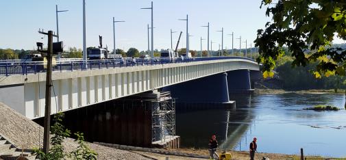 Ze względu na niskie temperatury, praca wykonana na zboczach mostu Panemune stanowiła nie lada wyzwanie, które jednak łatwo było przezwyciężyć.