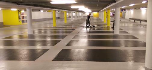 Prace wykończeniowe na wielopoziomowym parkingu P3 Mikado w Amsterdamie zostały zakończone w ciągu zaledwie pięciu dni.